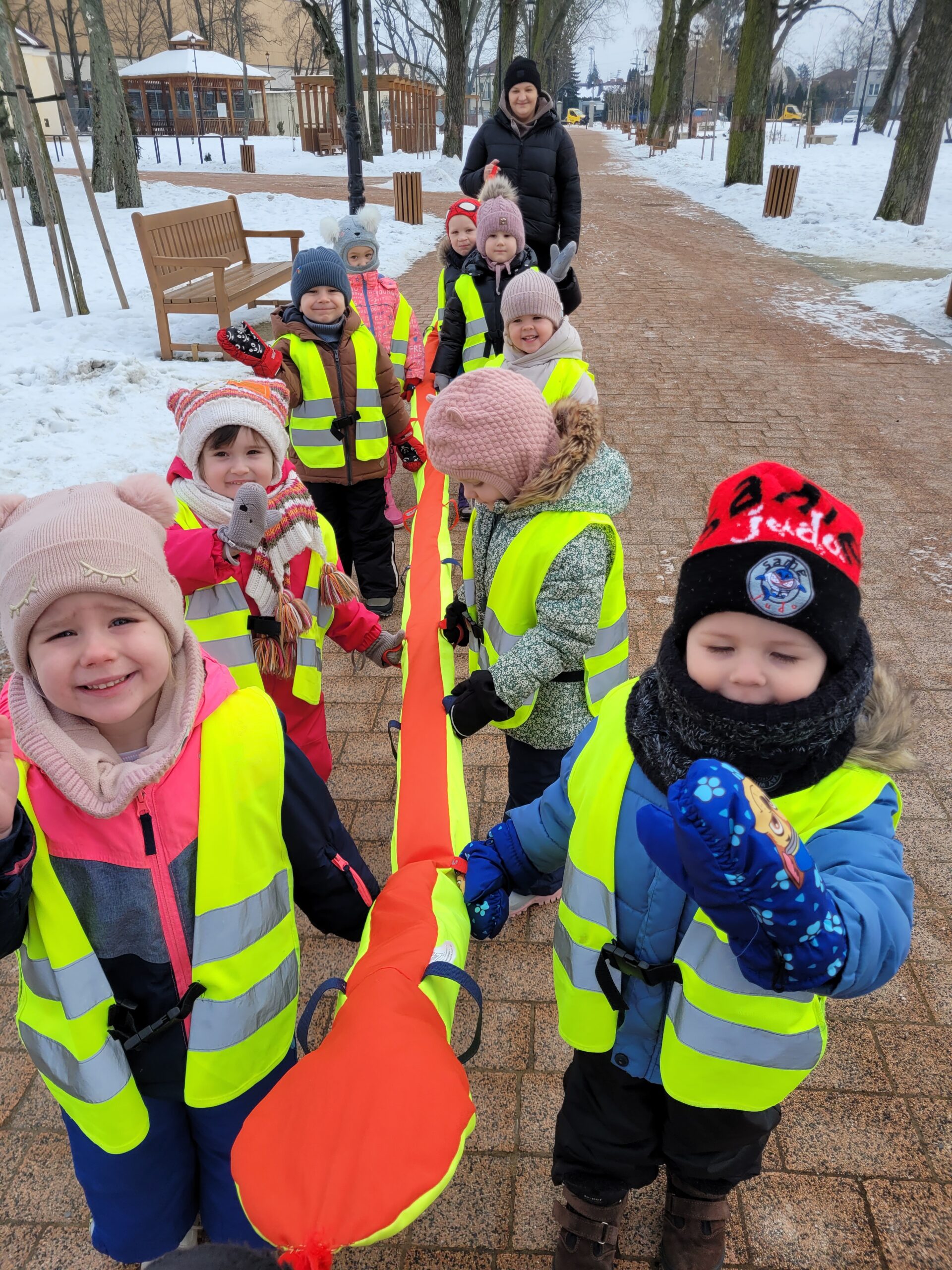 Domy i spacer maluszków